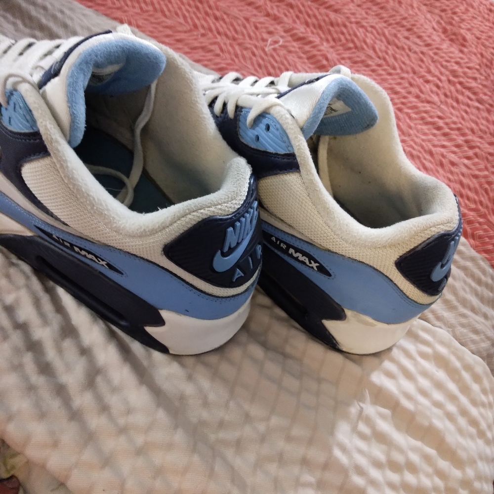 Men's Nike Air Max Size 10.5